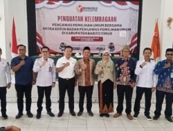 Anggota Komisi II DPR RI H. Iwan Kurniawan Apresiasi Kinerja Bawaslu Barito Timur