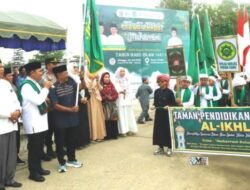 Bupati Heriyus Lepas Pawai Akbar Muharram 1447 H