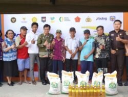 Pemkab Murung Raya Salurkan Bantuan Pangan Beras dan Minyak Goreng untuk Ribuan Keluarga Penerima Manfaat