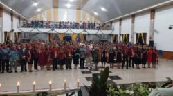 Wakil Bupati Bartim Ajak Jemaat GKE Perkuat Persaudaraan dan Kerukunan di Momen Natal