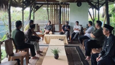 PENYEROBOTAN LAHAN WARGA, BELAJAR DARI BAKAMBIT