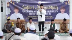 Safari Ramadan di Laung Tuhup, Pemkab Murung Raya Tegaskan Komitmen Program Kartu Hebat