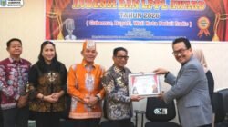 Murung Raya Berprestasi: Bupati dan Direktur Radio Daerah Raih Penghargaan Nasional