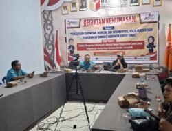 IWO dan PWI Bartim Jadi Pemateri Pengelolaan Kehumasan Bawaslu