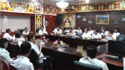Bupati Murung Raya Pimpin Rapat Persiapan KKN Mahasiswa UPR dan UIN Palangka Raya Tahun 2026