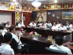 Bupati Murung Raya Pimpin Rapat Persiapan KKN Mahasiswa UPR dan UIN Palangka Raya Tahun 2026