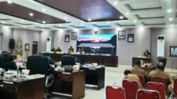 Sekda Misnohartaku Hadiri Paripurna DPRD, Perkuat Sinergi Bahas Pertanggungjawaban APBD 2025