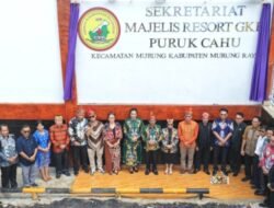 Bupati Heriyus Resmikan Kantor Perwakilan Majelis Sinode GKE dan Aula Hosana Puruk Cahu